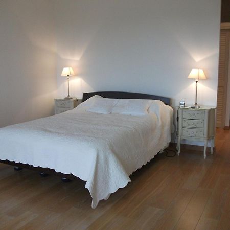 Bed and Breakfast Camelia Rouge Granville Exterior foto